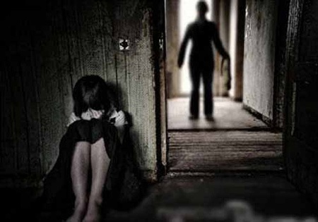 Rất nhiều bạn trẻ chọn phòng khám sản khoa tư để giải quyết hậu quả của yêu quá đà.