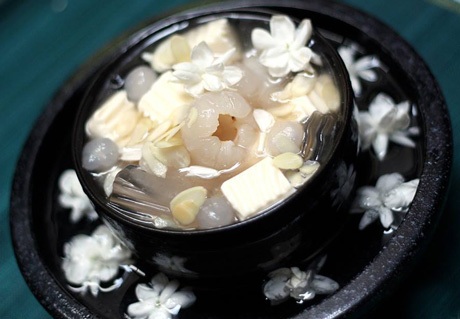 Những món vỉa hè “khoái khẩu” của teen mùa Hè - 1 Những món vỉa hè “khoái khẩu” của teen mùa Hè