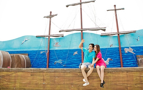 Mùa hè Tây Hồ rực rỡ và lãng mạn qua góc máy trẻ - 6 Mai Châm