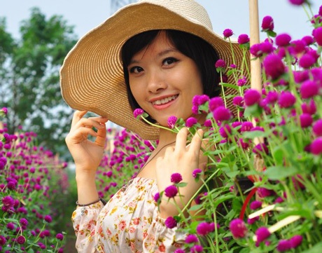 Những dịch vụ “chiều lòng” khách teen mùa sen - 4 Hải Yến cho biết cũng không ít lần mếu dở với khách hàng một đi không trở lại