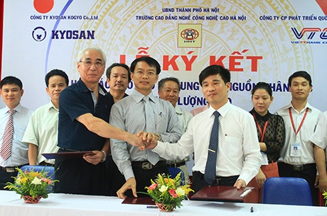 Sinh viên Việt nắm bắt cơ hội làm việc tại Nhật Bản