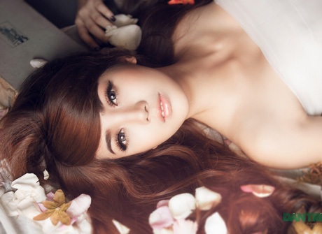 Bí quyết để trở thành “nữ thần” xinh đẹp như Linh Napie - 6 Hoàng Dung