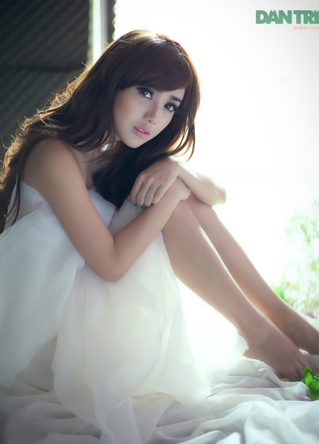Bí quyết để trở thành “nữ thần” xinh đẹp như Linh Napie - 11 Hoàng Dung