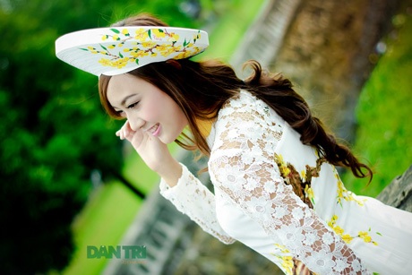 Hoa khôi sinh viên hóa nàng công chúa quý phái - 3 Hoàng Dung