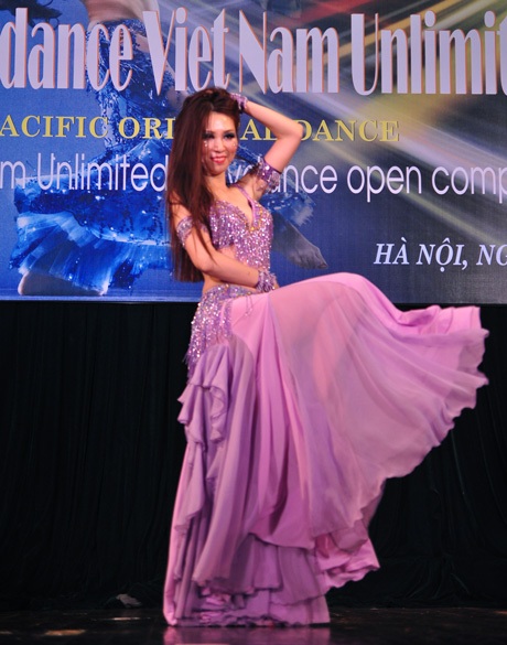 Nữ sinh Marie Curie giành giải Bạc bellydance quốc tế - 4 VĐV Đài Loan Wang Pei Lin