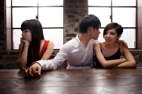 “Đào hoa” có phải là một cái tội không? - 2 “Đào hoa” có phải là một cái tội không?