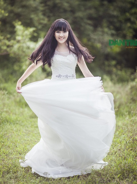 Hoa khôi Hà Anh hóa thân thành công chúa xinh đẹp - 7 Hoàng Dung