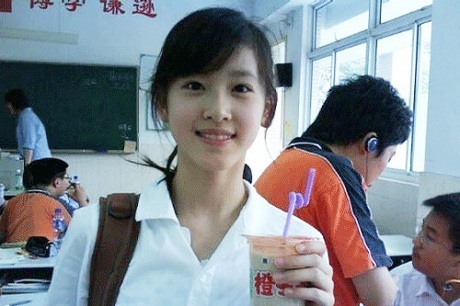 “Cô gái trà sữa” Trung Quốc có thực sự “biến mất”? - 1 Hình ảnh cô gái trà sữa thánh thiện ngày nào...