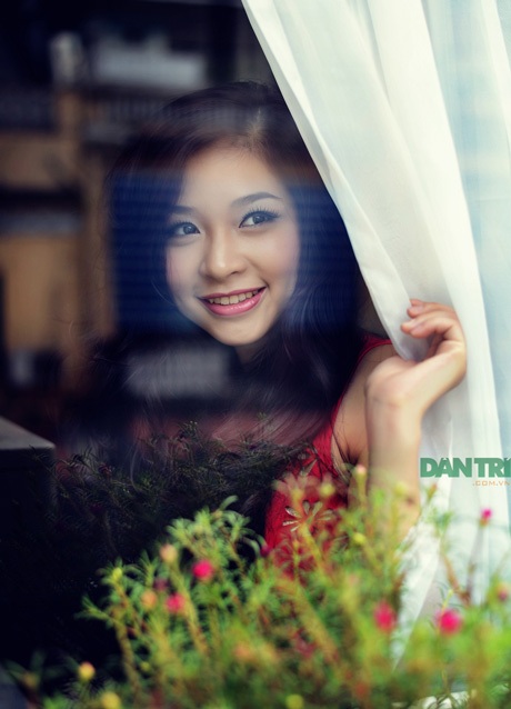 Ngắm nữ sinh Kinh tế xinh tươi, căng tràn sức sống - 11 Hoàng Dung