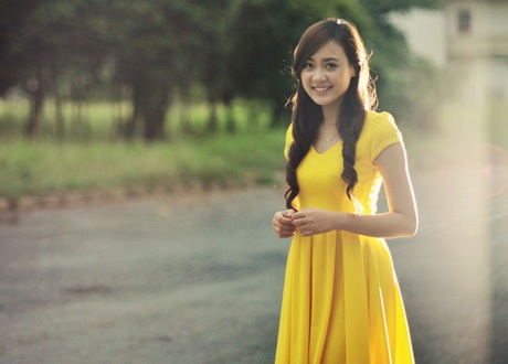 Nữ sinh xinh đẹp chia sẻ lòng hiếu kính tới cha mẹ - 3 Nữ sinh xinh đẹp chia sẻ lòng hiếu kính trong ngày Vu Lan