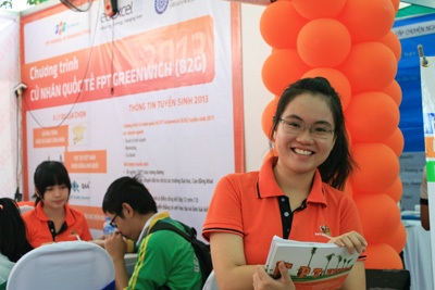 Hài lòng với FPT-B2G, Mai Hương muốn nhiều bạn trẻ cũng được theo học chương trình Quốc tế như mình