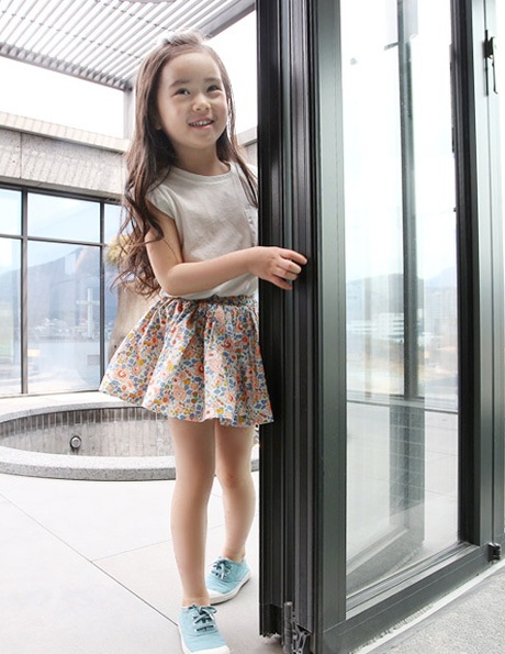 Vẻ đẹp trong sáng tựa thiên thần của mẫu nhí Hàn Quốc - 3 Vũ Phong