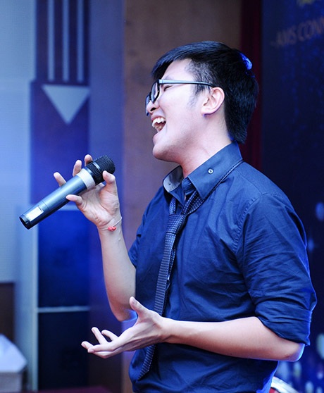 Teen chuyên Ams mở "đại tiệc" đầu năm học - 4 Những tiết mục ca ca nhạc hết mình