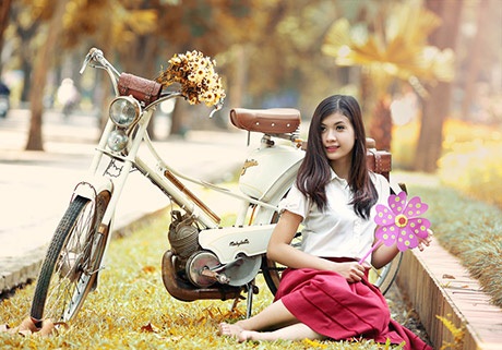 Nữ sinh cao 1,72m lãng mạn giữa trời thu Hà Nội - 5 Mai Châm