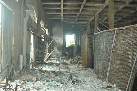 Phía trong siêu thị