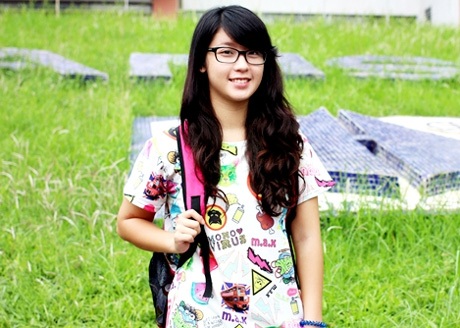 Chi “Mèo ú” - Cô nữ sinh trường Ams đa tài - 3 Cô bạn có cái nickname dễ thương “Mèo Ú Chi Chi”