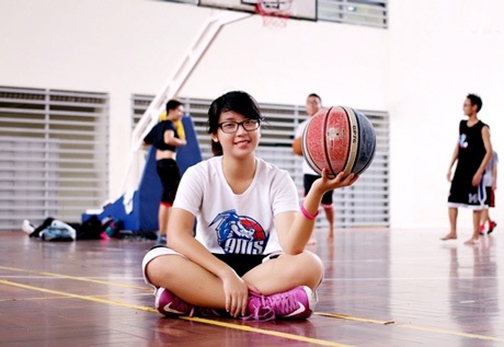 Chi “Mèo ú” - Cô nữ sinh trường Ams đa tài - 4 Cô bạn có cái nickname dễ thương “Mèo Ú Chi Chi”