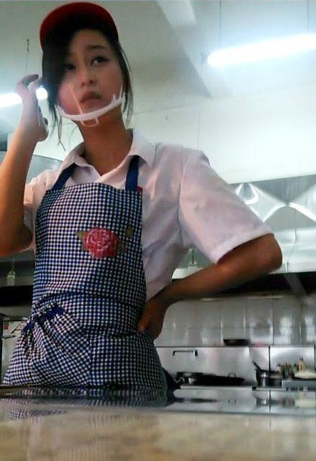 Những hình ảnh chụp trộm cô gái đáng yêu này.