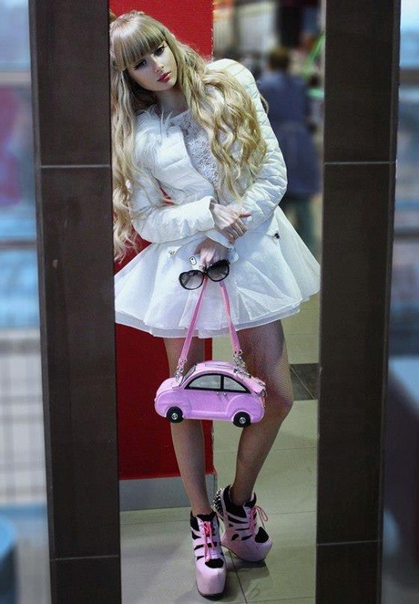 Kanova chụp chung với người hâm mộ