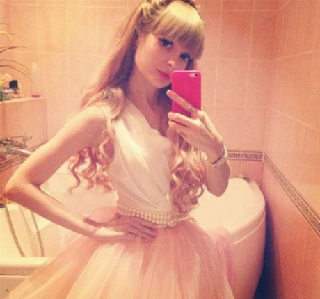 Sở thích chụp ảnh tự sướng...