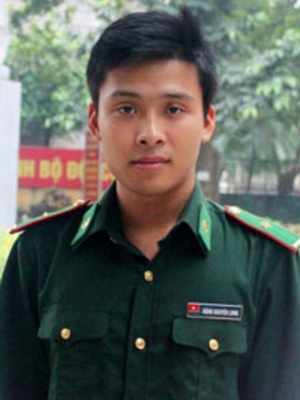 Thiếu úy Đặng Nguyên Long.