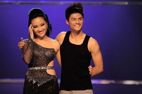 Dancesport “hoàng tộc” sánh đôi hiphop “đường phố”