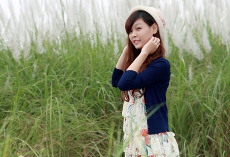 Nữ sinh 1m75 khoe dáng xinh tươi tuổi 18 - 5 Hoàng Dung