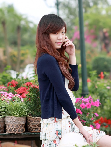 Nữ sinh 1m75 khoe dáng xinh tươi tuổi 18 - 9 Hoàng Dung