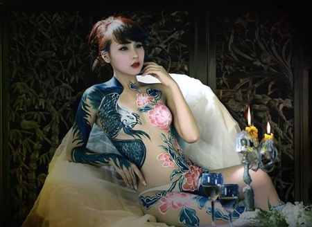 Những "hotgirl" nổi tiếng với nghệ thuật body painting - 7 Những bức ảnh body painting táo bạo của Nga Tây.