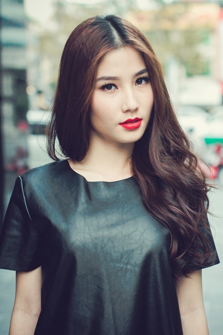 Gặp người mẫu 9X xinh đẹp, nói tiếng Anh “như gió” - 12 Vũ Phong