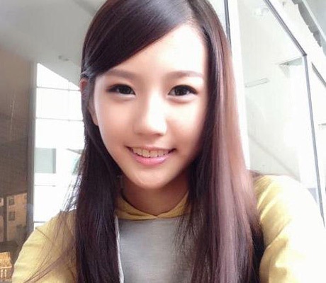 Ngắm nữ sinh tuổi 17 xinh đẹp, nổi tiếng tại Malaysia - 8 Vũ Phong