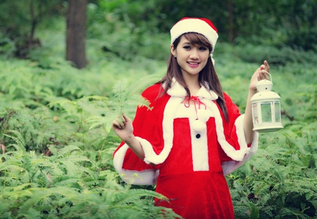 Bí quyết “bỏ túi” để thiếu nữ có bộ ảnh Noel xinh lung linh - 1 Bí quyết “bỏ túi” để thiếu nữ có bộ ảnh Noel xinh lung linh