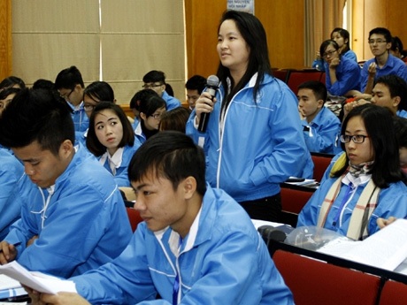 Sinh viên là đại sứ văn hóa, tri thức trong hội nhập - 3 Đại biểu Nguyễn Anh Vũ (TPHCM) phát biểu.