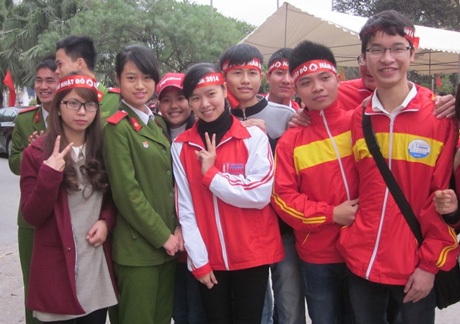 Những chàng cảnh sát tương lai tự hào hiến máu cứu người - 5 Nguyễn Ngọc - Bùi Liên