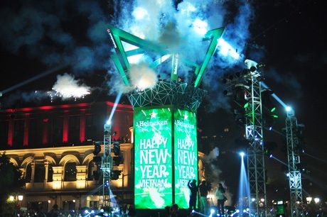 Và Chúc mừng năm mới 2014