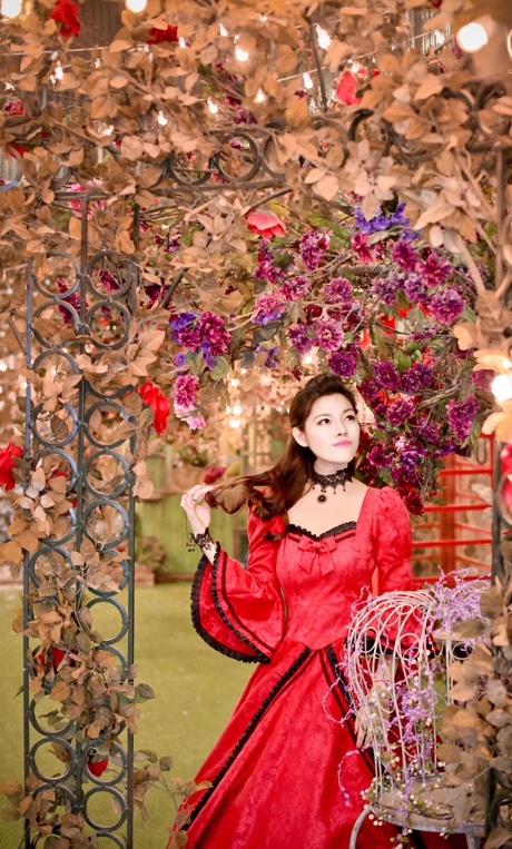 Ngắm nữ sinh 1m70 mơ màng trong khung cảnh cổ tích - 1 Vũ Phong