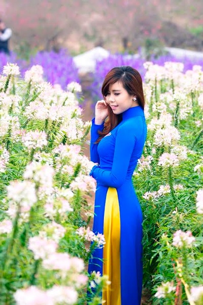 Cặp đôi á khôi Imiss khoe sắc bên vườn hoa Xuân - 10 Hoàng Dung
