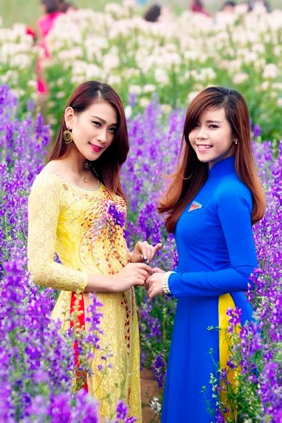 Cặp đôi á khôi Imiss khoe sắc bên vườn hoa Xuân - 14 Hoàng Dung