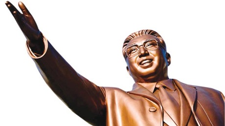 Thăm nhà nghỉ bí ẩn của lãnh đạo Triều Tiên - 2 Tượng đài Chủ tịch Kim Nhật Thành.