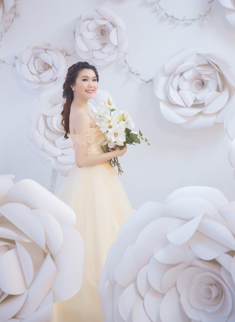 Nữ sinh Hàng không tuổi 19 xinh tươi khoe sắc thắm - 10 Hoàng Dung
