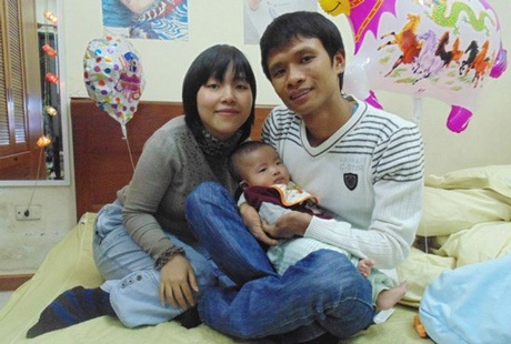 Vợ chồng anh Mão, chị Tú.