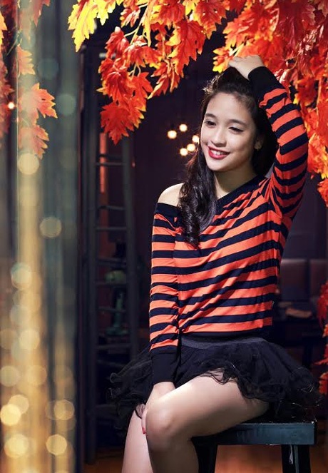 Cô gái xinh đẹp tư vấn tặng quà cho “một nửa” yêu thương - 8 Cô gái xinh đẹp tư vấn tặng quà cho “một nửa” yêu thương