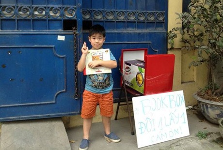 “Hộp thư viện” miễn phí cho bạn trẻ yêu sách - 5 Hộp sách tự tạo của một phụ huynh để con mình được đổi sách cùng bạn bè hàng xóm.