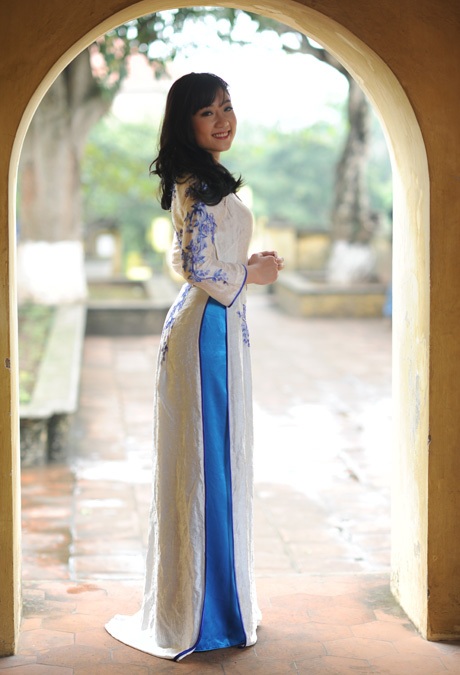 Ngắm 15 nữ sinh xinh đẹp nhất khoa Quốc tế ĐHQG - 15 Hoàng Hiền Trang