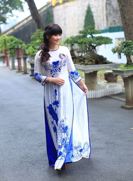 Ngắm 15 nữ sinh xinh đẹp nhất khoa Quốc tế ĐHQG - 3 Trương Mỹ Linh