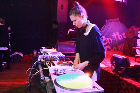 DJ nổi tiếng Thụy Điển ấn tượng trong đêm nhạc về bình đẳng giới