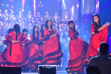 Hãy cùng thưởng thức thêm những hình ảnh ấn tượng trong chương trình…