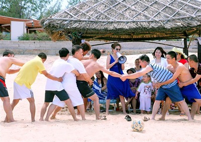 Tò mò về "nữ hoàng ngành bảo vệ" - 5 “Vương quốc” của “Nữ hoàng”