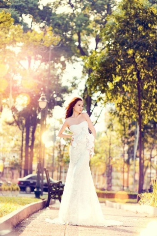 Dương Hiểu Ngọc quyến rũ với thiết kế tuyệt đẹp Tommy Nguyễn - 7 Model: