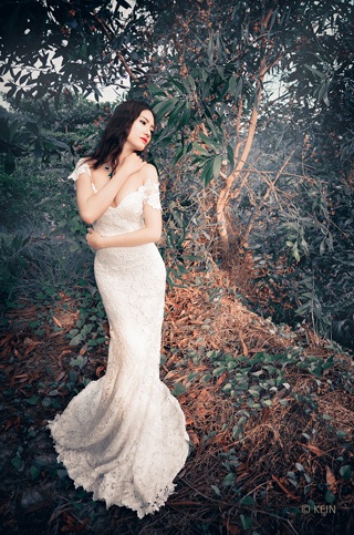 Dương Hiểu Ngọc quyến rũ với thiết kế tuyệt đẹp Tommy Nguyễn - 9 Model: